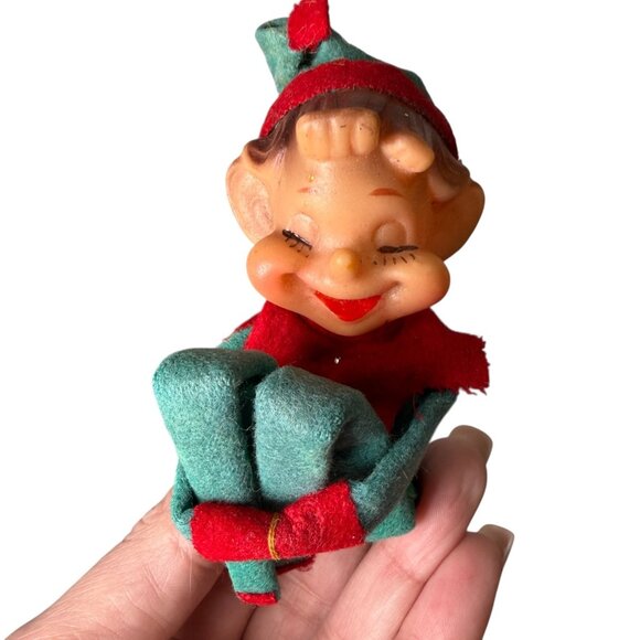 Vtg Green Red Knee Hugger Christmas Elf Pixie RARE EYES CLOSED - Picture 1 of 13